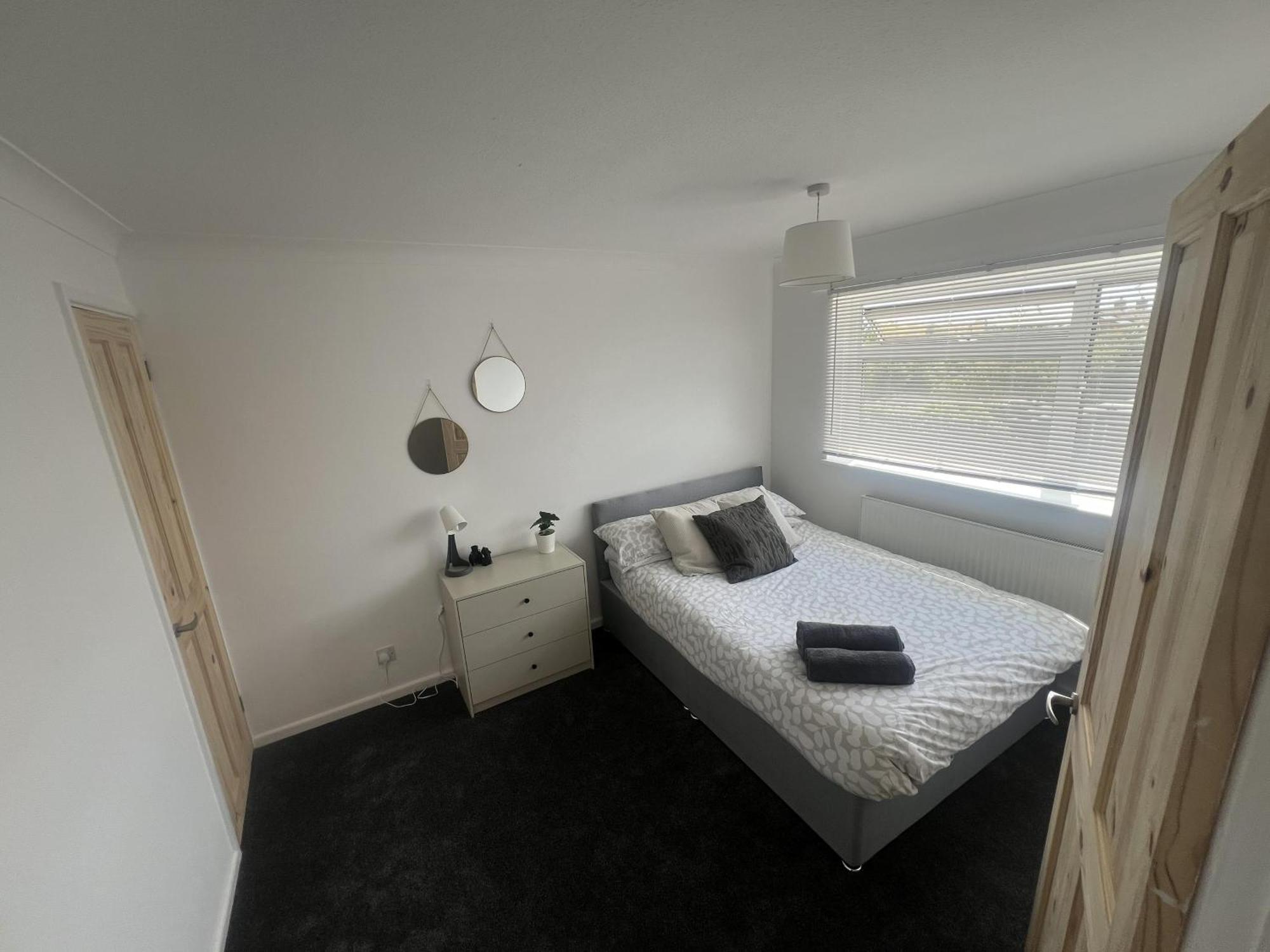 Charming 3-Bed House In Leighton Buzzard Villa Exterior photo