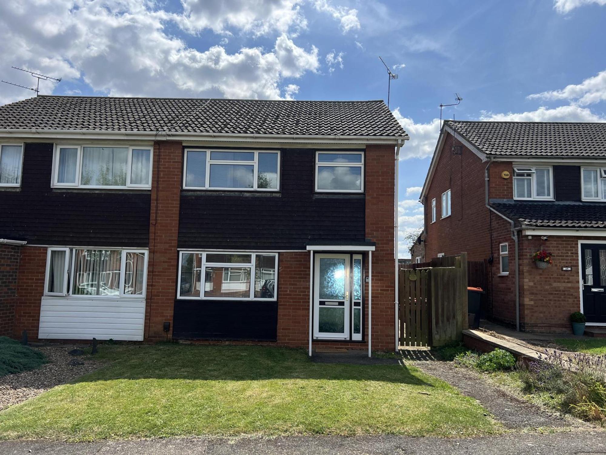 Charming 3-Bed House In Leighton Buzzard Villa Exterior photo